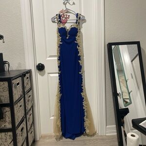 size M Gorgeous blue and gold prom dress